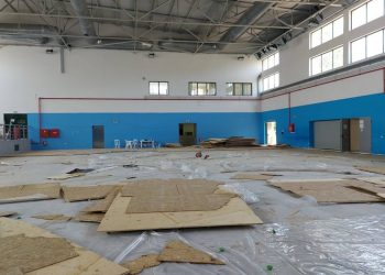Άρχισαν οι εργασίες αποξήλωσης στο κλειστό γυμναστήριο Μελισσίων