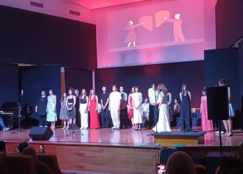 «Έρως Λυσιμελής»: Μια διασχολική θεατρική ωδή στον έρωτα