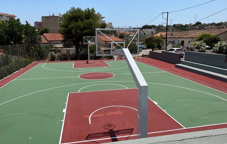 Ανακατασκευή γηπέδου στον Κυπριανό