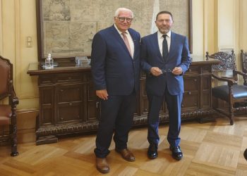 Για θέματα Τοπικής Αυτοδιοίκησης συζήτησαν ο Παναγιώτης Ιωάννου και ο Γιάννης Στουρνάρας