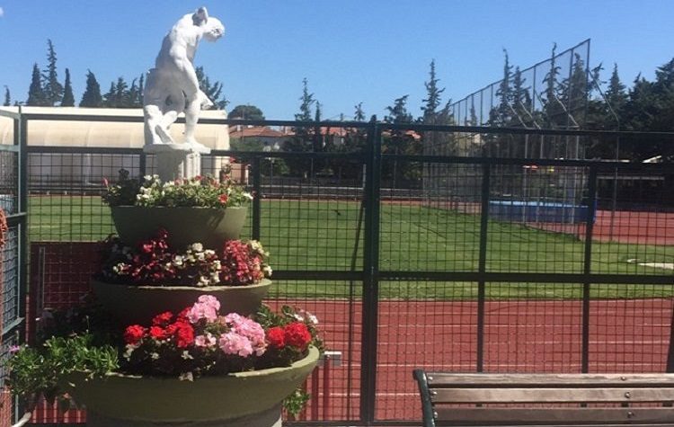 Πρωτοβουλία 152 πολιτών κατά του «ξηλώματος» των κουλουάρ στο «Ζηρίνειο»