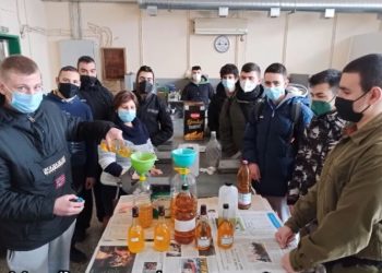 3ο ΕΠΑΛ: Συνεχίζει «ακάθεκτο» τη μετατροπή λαδιού σε καύσιμο (Βίντεο)