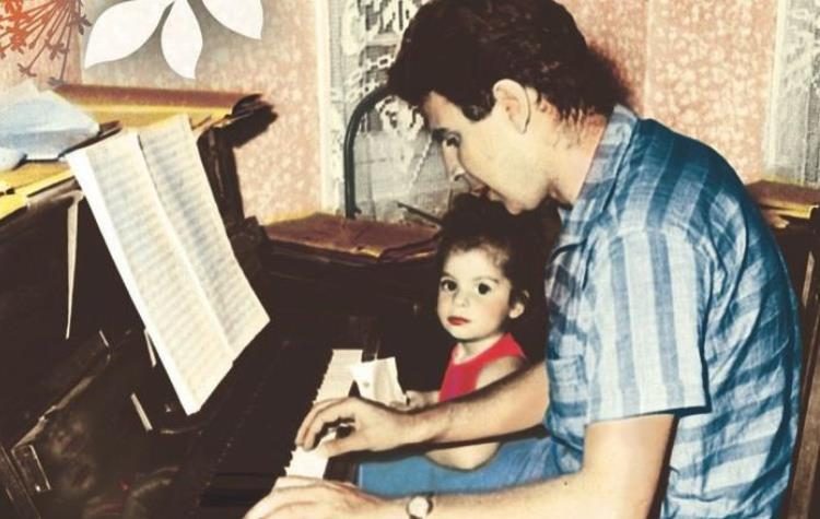 Φεστιβάλ Ρεματιάς: Αναμνήσεις ενός κοριτσιού με τραγούδια του Μίκη Θεοδωράκη