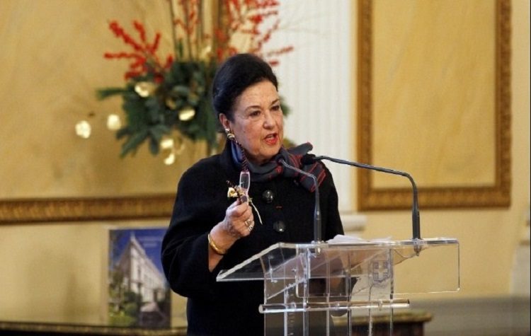 Πέθανε η Μαρίνα Λαμπράκη - Πλάκα