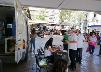 Δήλωση Αμπατζόγλου για τη νέα άνοδο κρουσμάτων COVID-19