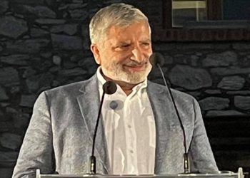 Υπεγράφη από τον Γ. Πατούλη η πρόσκληση για δημιουργία δομών στέγασης σε ΛΟΑΤΚΙ+ άτομα