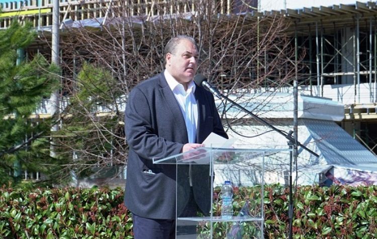 Σ. Ρούσσος: «Ανακοινώσεις για το θεαθήναι από την κ. Αγαπητού»