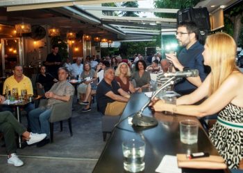 ΣΥΡΙΖΑ Παπάγου - Χολαργού: «Ζεστό καλωσόρισμα νέων μελών με γόνιμη συζήτηση για την ακρίβεια»