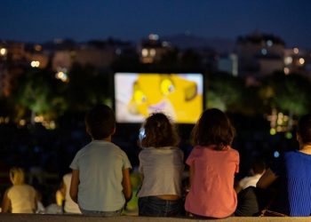 Αρχίζουν οι βραδιές δωρεάν κινηματογραφικών προβολών στο θεατράκι του Μαγγίνα