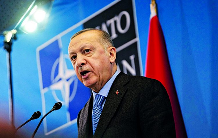 Ελληνοτουρκικά: Μια σκάλα κάτω, αλλά…