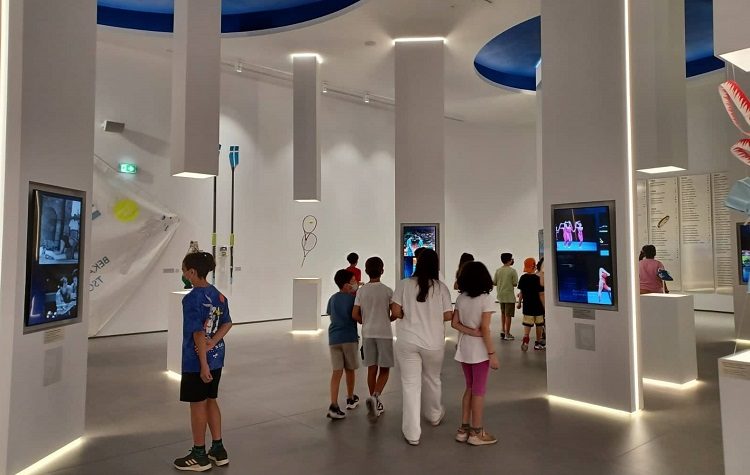 Μία επίσκεψη «Ολυμπιακών» διαστάσεων για τα παιδιά