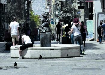 Κορωνοϊός: Η πανδημία επιμένει