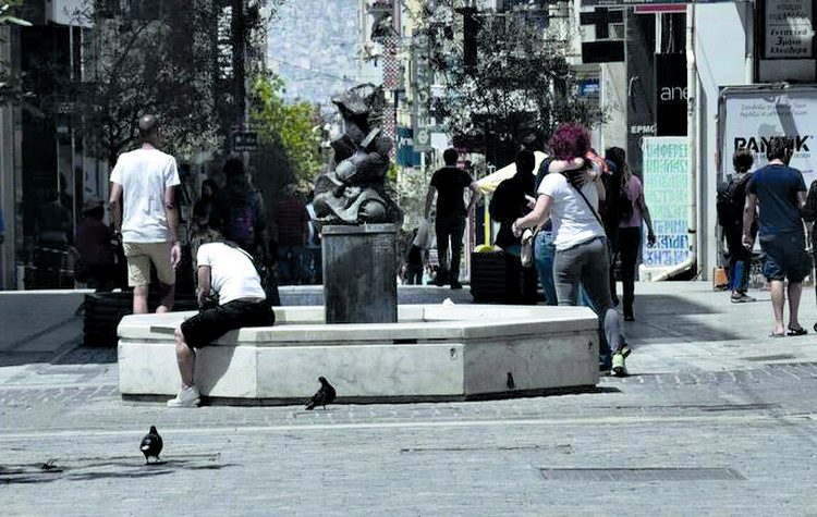 Κορωνοϊός: Η πανδημία επιμένει