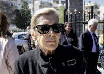 Έφυγε από τη ζωή η ηθοποιός Ντίνα Κώνστα