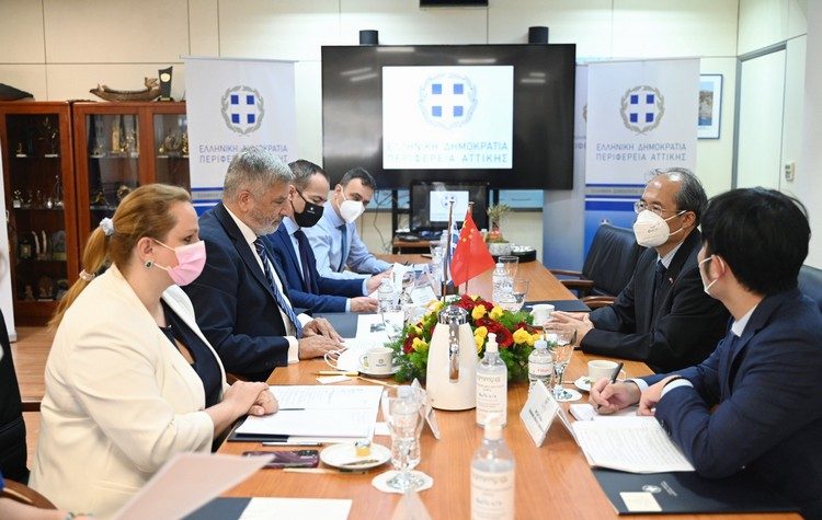 Συνάντηση Πατούλη με το νέο πρέσβη της Κίνας Σιάο Τζουντσένγκ