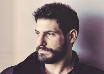 Θανάσης Πατριαρχέας: «Η υποκριτική “δούλευε” μέσα μου από τα παιδικά μου χρόνια»