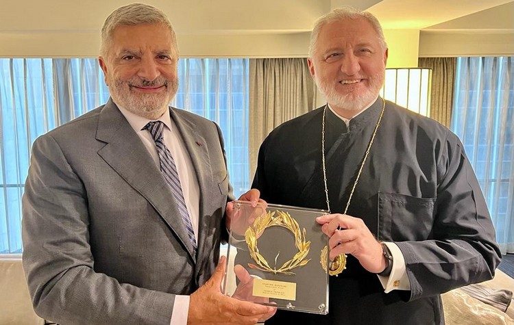 Σημαντικές δράσεις στο επίκεντρο της συνάντησης Γ. Πατούλη με τον αρχιεπίσκοπο Αμερικής