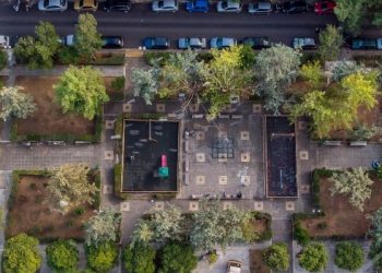 Προχωρά η ανάπλαση σε κεντρικές πλατείες στην Καλογρέζα