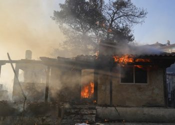 Δήμος Παλλήνης: Συνολικά 128 «κόκκινα» και «κίτρινα» κτίρια από τη φωτιά