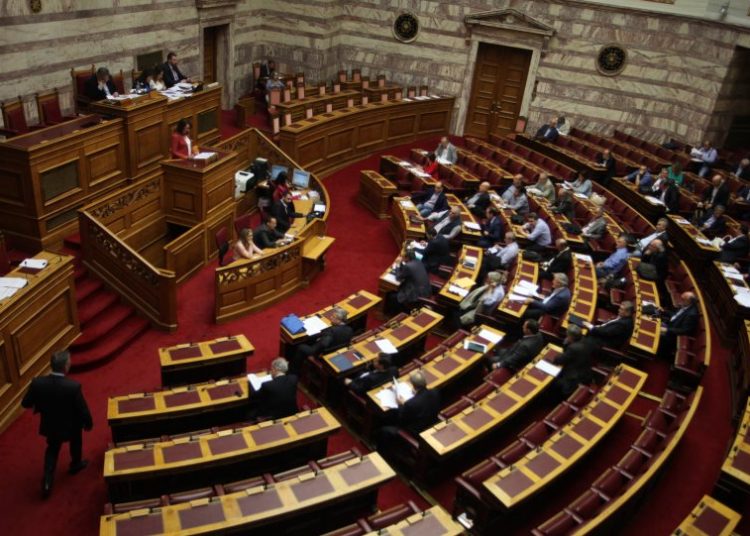 ΣΥΡΙΖΑ: Στη Βουλή για Οίκο Τυφλών και «πειραματικά» σχολεία στο Μαρούσι