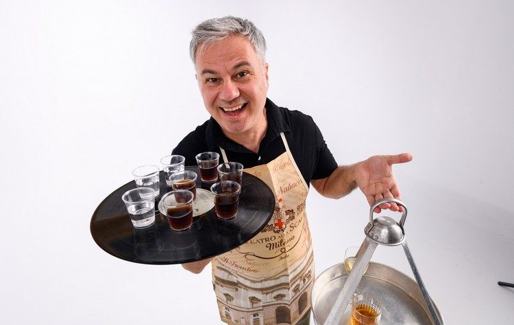 Οι «Παραγγελιές» του Χριστόφορου Ζαραλίκου στον κινηματογράφο «Τριανόν»