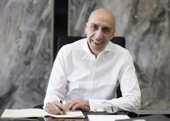 Ο Γ. Μπρατάκος αναλαμβάνει υφυπουργός παρά τω πρωθυπουργό