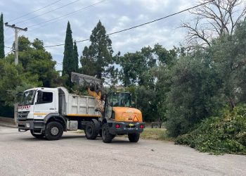 Δημοτική Αρχή: «Ακολουθούμε τους κανόνες για κηπαία, ογκώδη αντικείμενα και μπάζα»