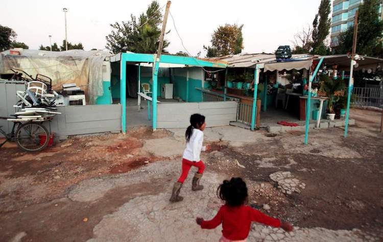 «Πυρά» Γ. Πατούλη σε Σ. Ρούσσο και Ρ. Δούρου για τον καταυλισμό Ρομά στο Νομισματοκοπείο