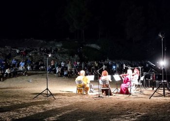 Νύχτα «μαγική» με πανσέληνο και κλασσικές μελωδίες στο Αμφιαράειο Ωρωπού