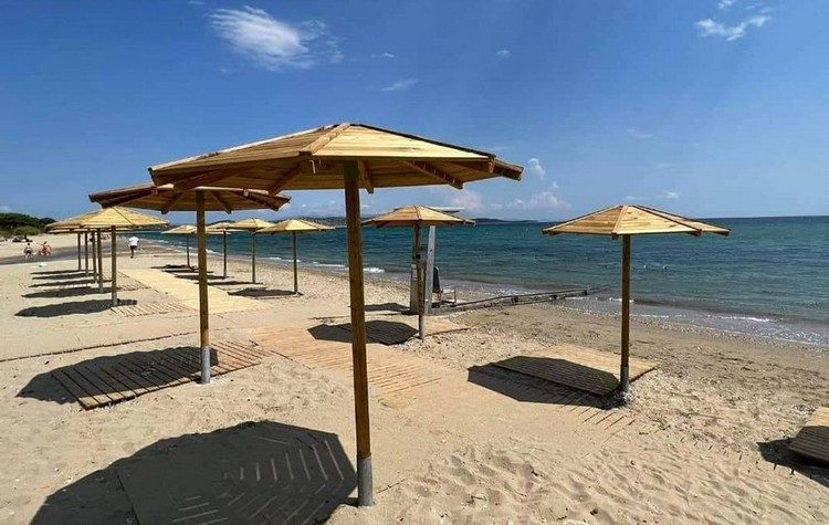 Έξι ράμπες αυτόνομης πρόσβασης για ΑμεΑ στις παραλίες του Δήμου