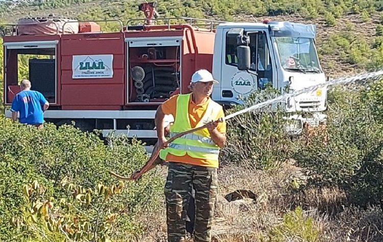 3ο Εθελοντικό Πότισμα: Δροσιά και ζωή στον Κοκκιναρά από ΣΠΑΠ, Δήμο & Όλοι μαζί μπορούμε