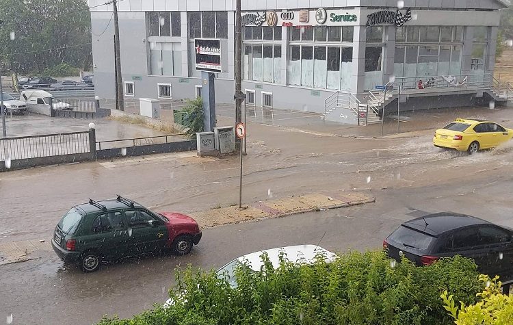 Αντώνης Χαριτάκης: «Μία μπόρα ήταν αρκετή για να αναδείξει την ανευθυνότητα της διοίκησης»