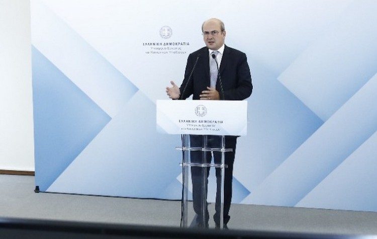 Οι οκτώ σημαντικότερες αλλαγές που «φέρνει» το ασφαλιστικό νομοσχέδιο