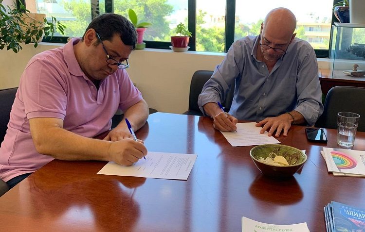 Ενισχύεται ο στόλος με τριαξονικό ανατρεπόμενο φορτηγό