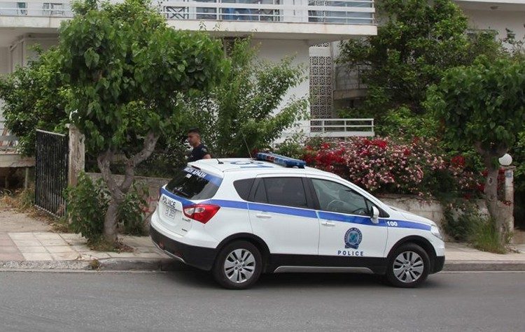 Απόπειρα βιασμού κατήγγειλε 16χρονη στο Μαρούσι, γλίτωσε δαγκώνοντας τον άγνωστο άνδρα