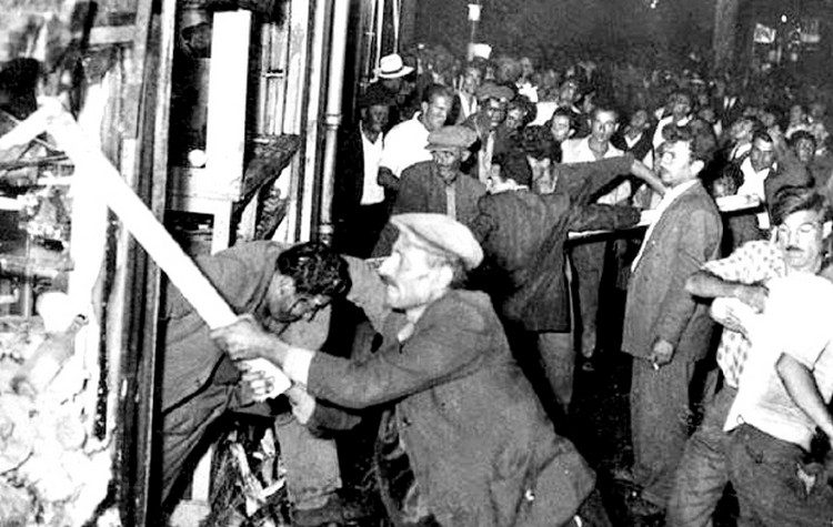 Το πογκρόμ εναντίον των Ελλήνων της Πόλης