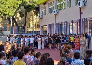 «Πρώτο κουδούνι»  με… μηνύματα αιρετών και Ένωσης γονέων