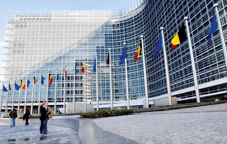 Ευρωπαϊκή Επιτροπή: Αλλαγή πλεύσης