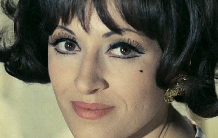 Μάρθα Καραγιάννη: Τρίτωσε το κακό