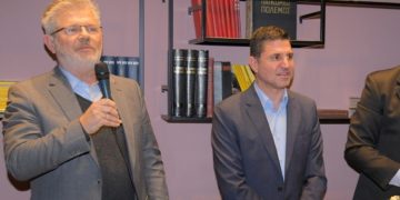 Συνεχίζεται η «ανταλλαγή» ανακοινώσεων Γ. Μυλωνάκη - Γ. Οικονόμου