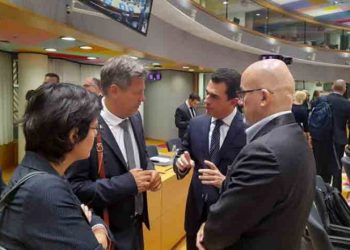 K. Σκρέκας: Αποθήκευση 1 TWh φυσικού αερίου στην Ιταλία