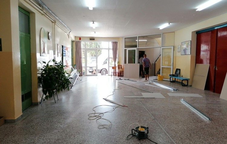 Σε εξέλιξη οι εργασίες προετοιμασίας των σχολείων του Αμαρουσίου πριν το πρώτο «κουδούνι»