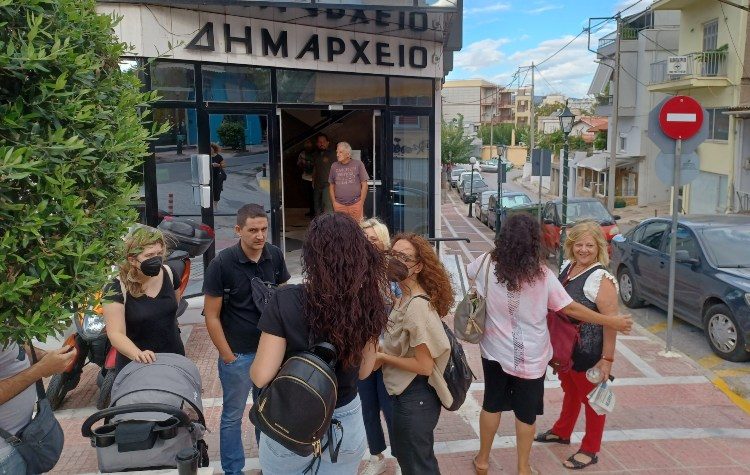 «Στα κάγκελα» γονείς - δημοτική Αρχή για την λειτουργία των παιδικών σταθμών