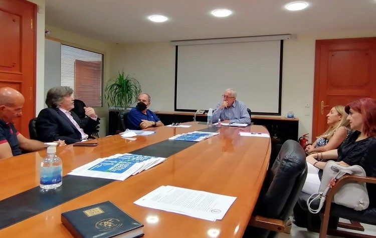 Θ. Αμπατζόγλου: «Θα αλλάξουμε τα εξωτερικά κουφώματα στο Λύκειο Αναβρύτων»