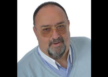 Ανεξαρτητοποιήθηκε από τον συνδυασμό του Α. Ντινόπουλου ο Κ. Φαράκλας