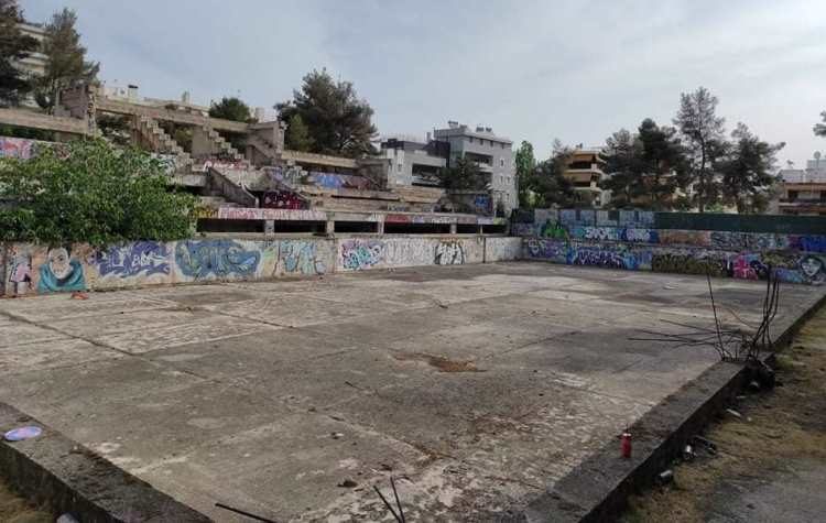 «Νίκη των Πολιτών»: «Βατερλό για νέα σχολεία το προεκλογικό κολυμβητήριο του Β. Ζορμπά»