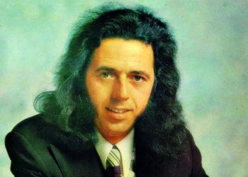 Σταμάτης Κόκοτας: Ένας έξοχος τραγουδιστής, μια εμβληματική φιγούρα