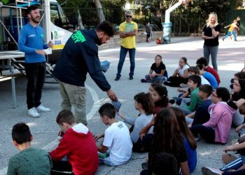 4ο Δημοτικό Σχολείο: Διδασκαλία… ανακύκλωσης