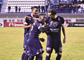 Super League 2: Η Κηφισιά με «αέρα» φαβορί κόντρα στον ΠΑΟ Ρουφ