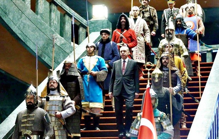 Ρετζέπ Ταγίπ Ερντογάν: Ο «απατεώνας δικτάτορας»